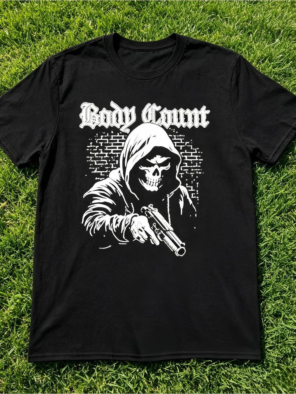 Skull-print hooded black unisex streetwear T-shirt.